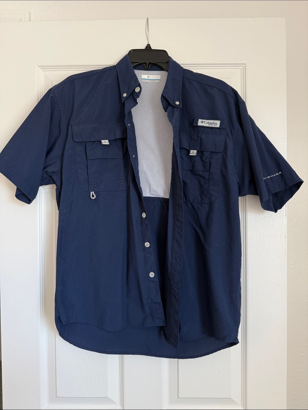 Columbia Men's Navy Short-Sleeve Outdoor Button-Down Shirt